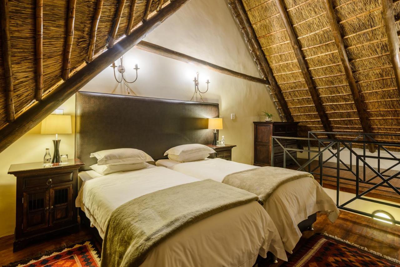 Mongena Private Game Lodge Rust de Winter Quarto foto